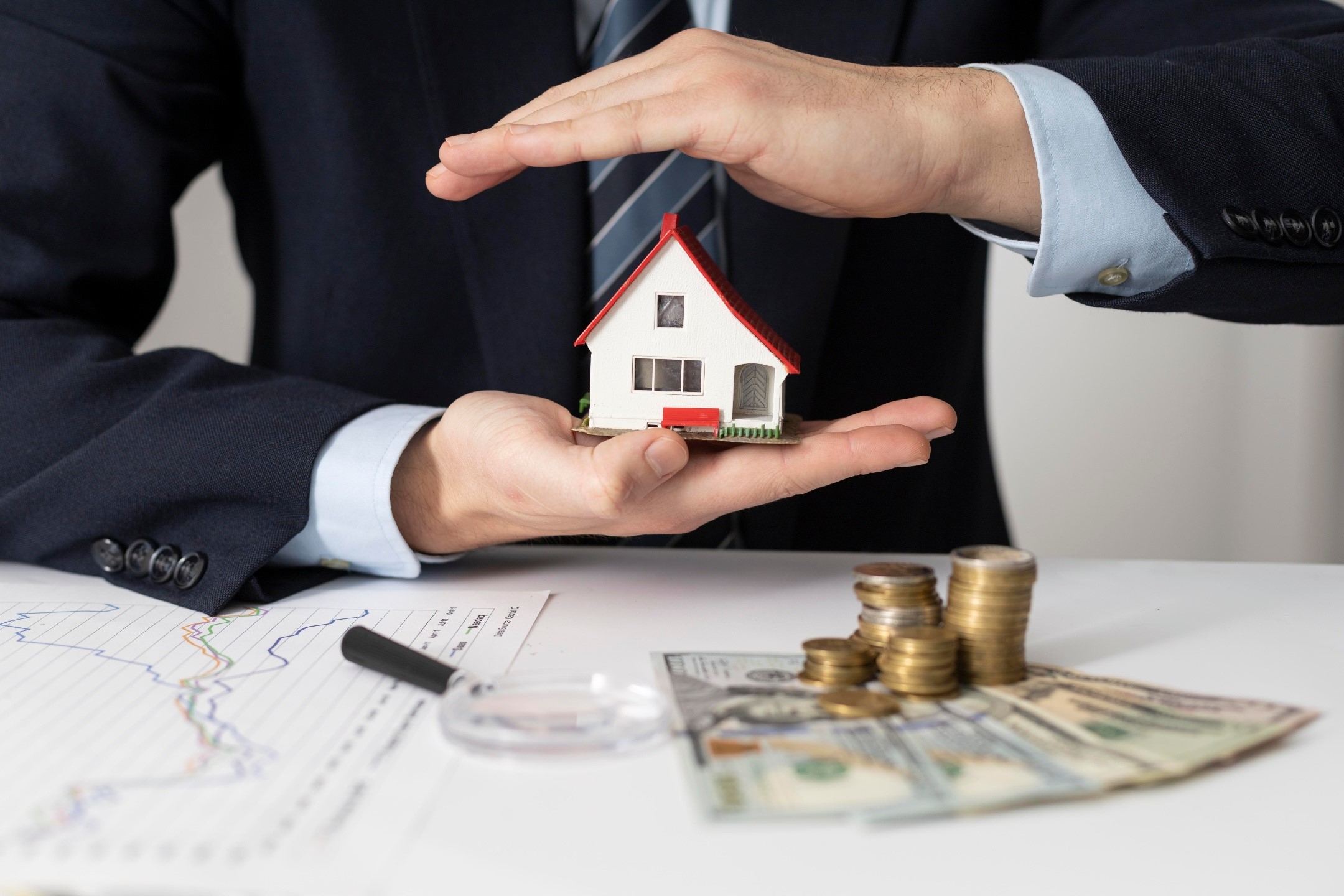 ways to grow wealth in real estate